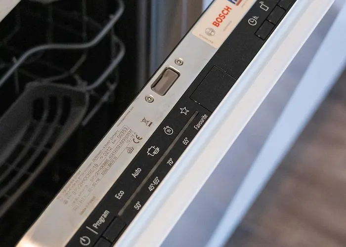 Azur Pearl By Rv * Saints Constantine and Helena