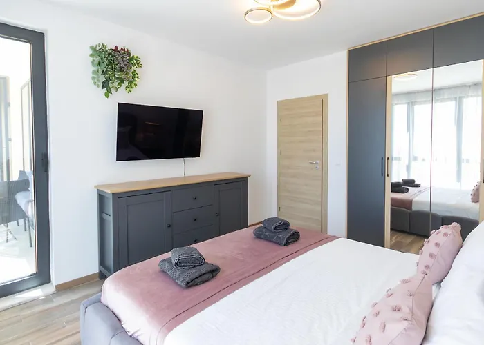 Azur Pearl By Rv Apartment Saints Constantine and Helena